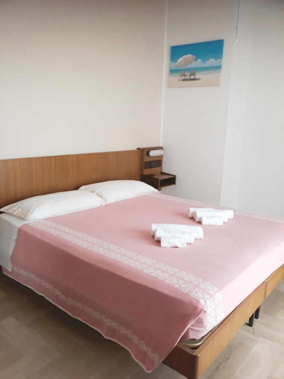 Hotel Luca Rimini Exterior photo